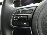 USED 2020 70 KIA NIRO 64kWh 4 SUV 5dr Electric Auto (201 bhp) SAT NAV CARPLAY LEATHER CAMERA HEATED SEATS PARKING SENSORS 1 OWNER SERVICE HISTORY WARRANTY