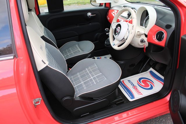 2018 FIAT 500 2018 1.2 Lounge 2018,Glass roof,Bluetooth,DAB,Cruise,Parking Sensors,F.S.H,Ulez Compliant - Photo 3