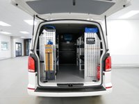 USED 2021 21 VOLKSWAGEN TRANSPORTER T28 2.0 TDI 150 BMT SWB HIGHLINE DSG AUTO ( TAILGATE + RACKING ! ) 1 OWNER | DSG AUTO | 150 BHP | TAILGATE