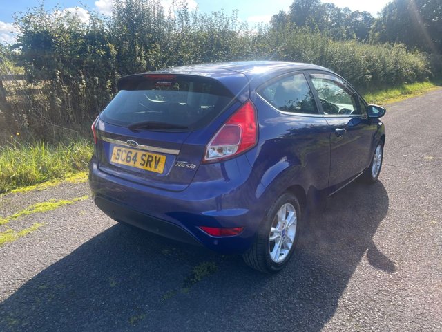 2015 Ford Fiesta 1.3L Zetec 3dr - Photo 6