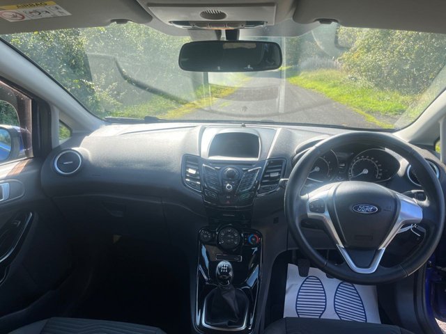2015 Ford Fiesta 1.3L Zetec 3dr - Photo 9