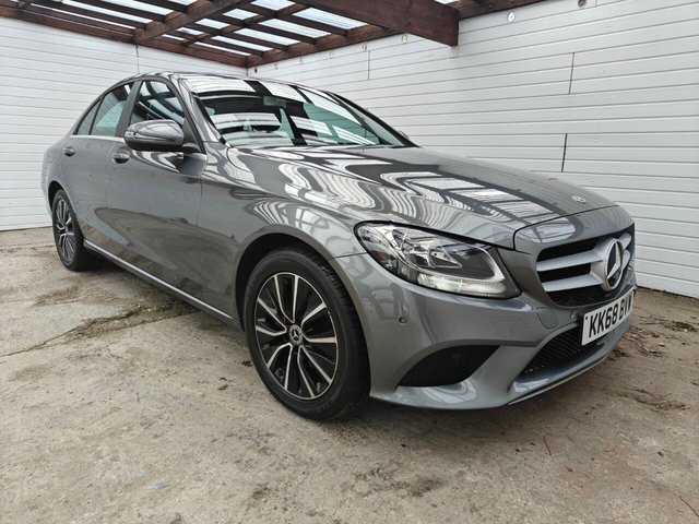 2019 Mercedes-Benz C-CLASS - Photo 6