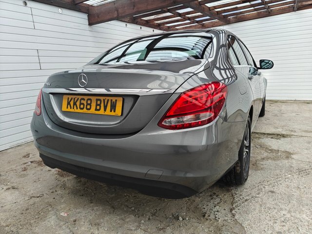 2019 Mercedes-Benz C-CLASS - Photo 11