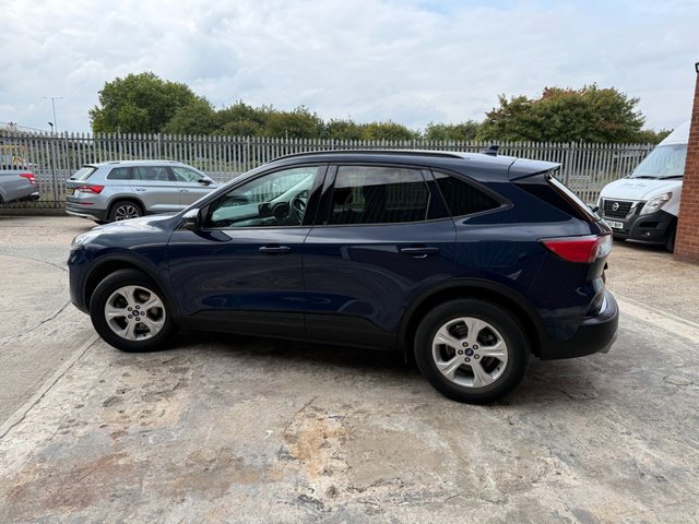 2022 FORD KUGA - Photo 12