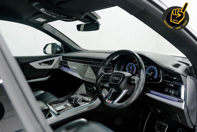 2019 Audi Q8 3L S Line 5dr - Photo 3