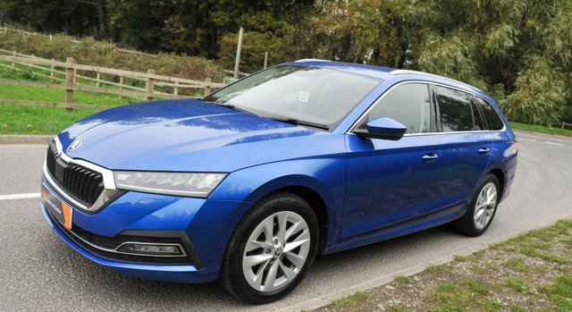 2020 SKODA OCTAVIA - Photo 2