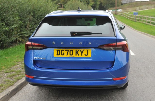 2020 SKODA OCTAVIA - Photo 6