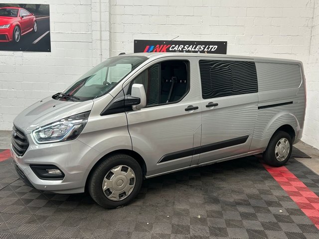 2020 Ford Transit Custom 2L Trend 5dr - Photo 4