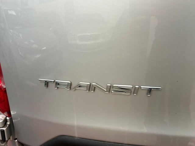 2020 Ford Transit Custom 2L Trend 5dr - Photo 7