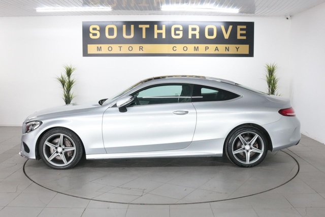 2016 MERCEDES-BENZ C-CLASS 2.1 C250d AMG Line (Premium Plus) Coupe 2dr Diesel G-Tronic+ Euro 6 (s/s) (204 ps) - Photo 4