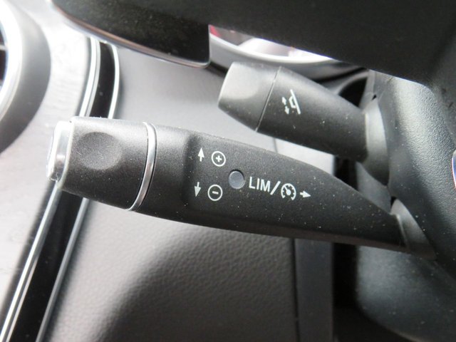 2016 MERCEDES-BENZ C-CLASS 2.1 C250d AMG Line (Premium Plus) Coupe 2dr Diesel G-Tronic+ Euro 6 (s/s) (204 ps) - Photo 12