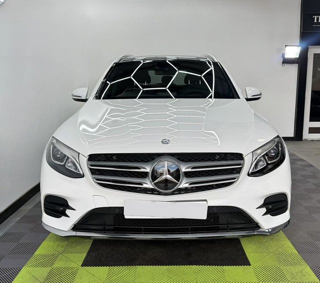 2015 Mercedes-Benz GLC - Photo 4