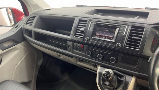 2019 VOLKSWAGEN TRANSPORTER - Photo 11