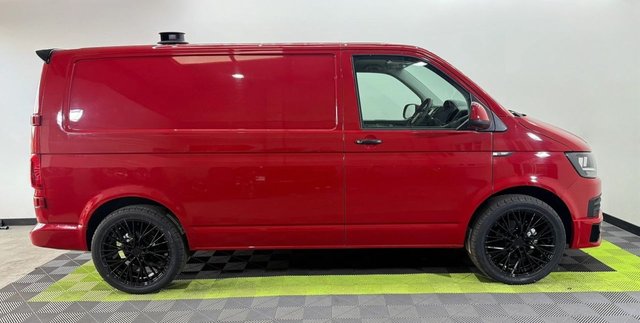 2019 VOLKSWAGEN TRANSPORTER - Photo 8
