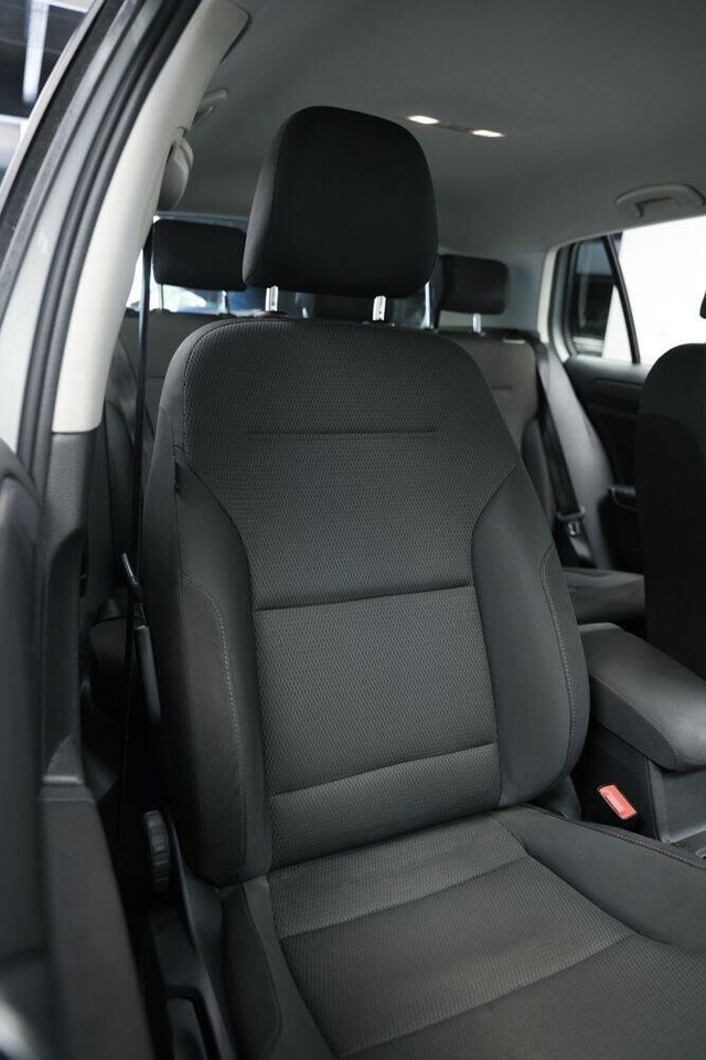 2018 VOLKSWAGEN GOLF 1.6 TDI SE Nav Euro 6 (s/s) 5dr - Photo 10