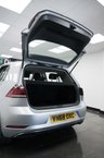 USED 2018 68 VOLKSWAGEN GOLF 1.6 TDI SE Nav Euro 6 (s/s) 5dr Service History, Sat Nav