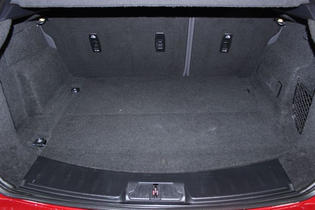 2019 JAGUAR E-PACE - Photo 9