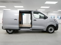 USED 2023 73 VAUXHALL VIVARO 2900 1.5 D 100 BHP L1 PRIME EDITION ( DELIVERY MILES ! ) DELIVERY MILES | AIR CON | 6DR | CARPLAY