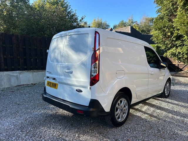 2021 Ford Transit Connect 1.5L Limited 5dr - Photo 6