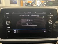 USED 2022 72 VOLKSWAGEN T-ROC 1.5 TSI Style SUV 5dr Petrol Manual Euro 6 (s/s) (150 ps) 1 OWNER SERVICE HISTORY 6 MONTHS WARRANTY SELF PARKING FUNCTION SATNAV APP CONNECT