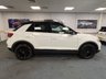 USED 2022 72 VOLKSWAGEN T-ROC 1.5 TSI Style SUV 5dr Petrol Manual Euro 6 (s/s) (150 ps) 1 OWNER SERVICE HISTORY 6 MONTHS WARRANTY SELF PARKING FUNCTION SATNAV APP CONNECT