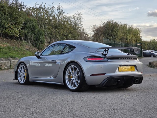 2021 PORSCHE 718 CAYMAN - Photo 6