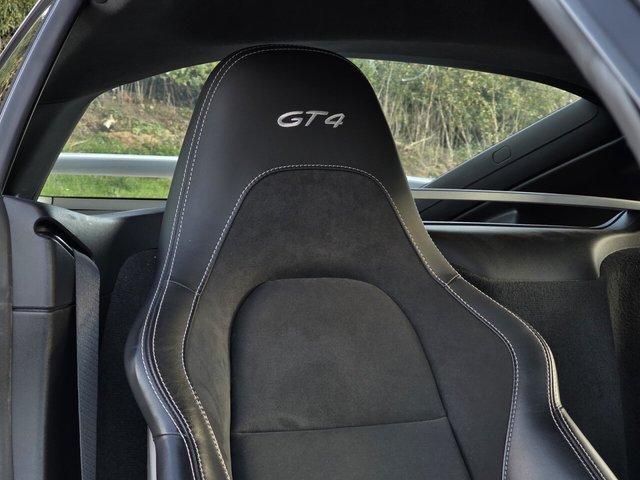 2021 PORSCHE 718 CAYMAN - Photo 12