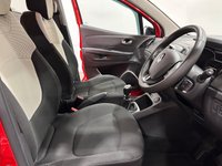USED 2020 69 RENAULT CAPTUR 1.3 TCe ENERGY Iconic SUV 5dr Petrol Manual Euro 6 (s/s) (130 ps) 