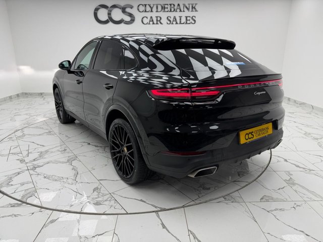 2019 PORSCHE CAYENNE - Photo 5