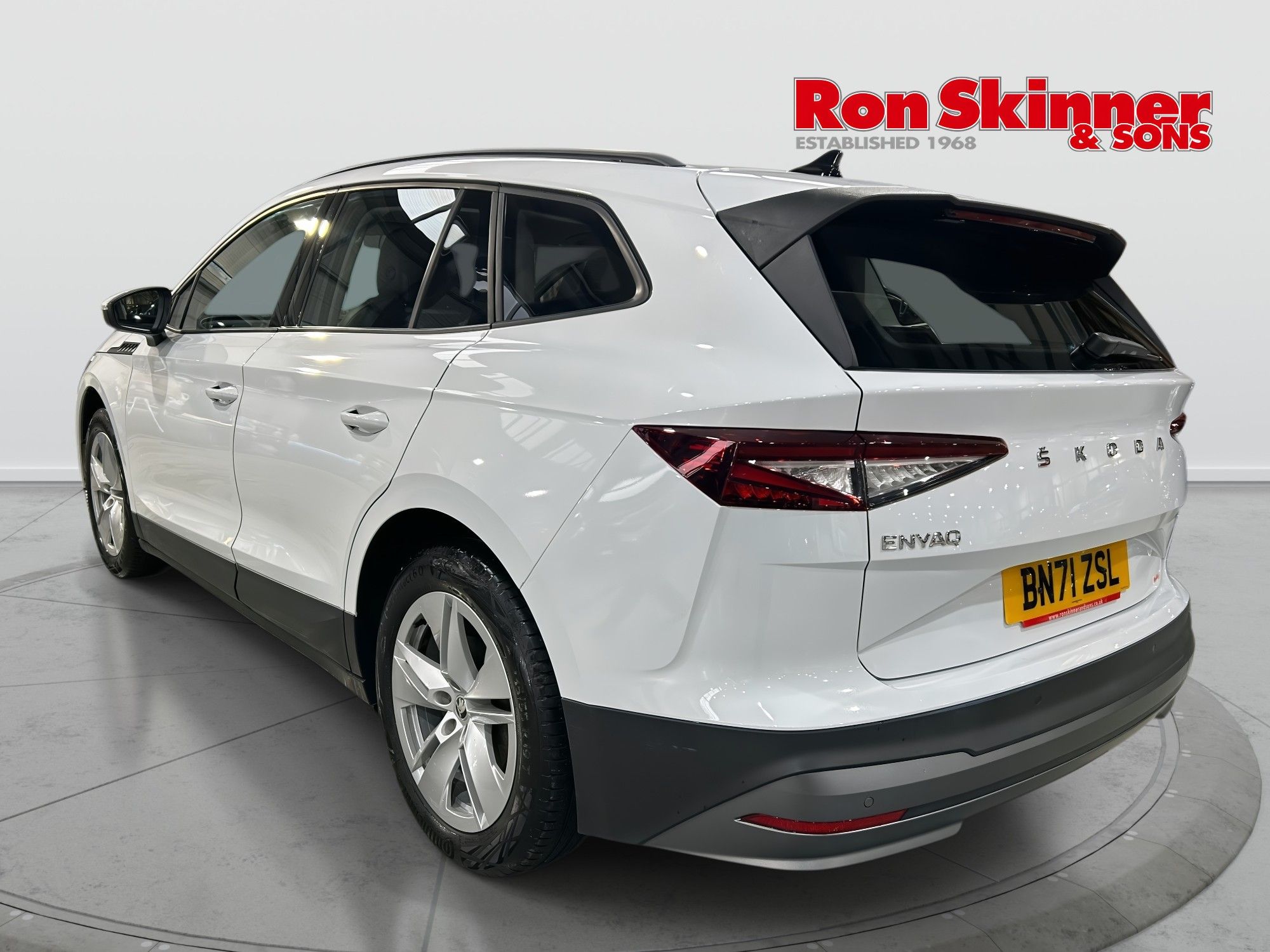 USED 2021 71 SKODA ENYAQ 62kWh 60 SUV 5dr Electric Auto (179 ps) 