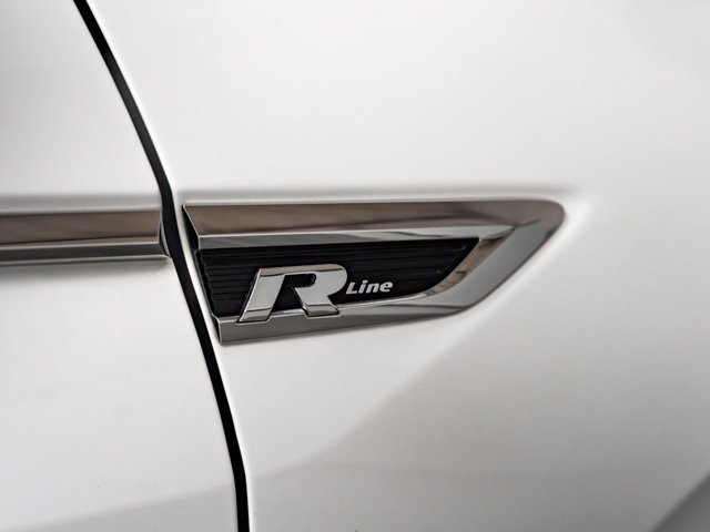 2019 Volkswagen Tiguan 1.5L R-Line Tech 5dr - Photo 11