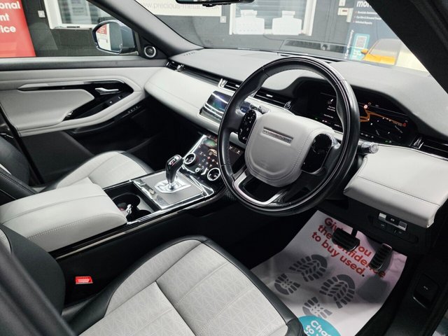 View our LAND ROVER RANGE ROVER EVOQUE
