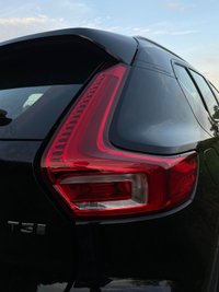 USED 2020 20 VOLVO XC40 1.5 T3 Inscription SUV 5dr Petrol Auto Euro 6 (s/s) (163 ps) 