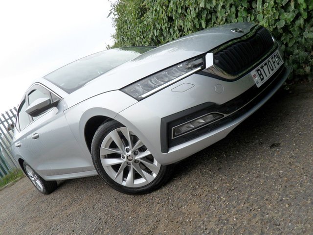 2020 SKODA OCTAVIA 1.5 TSI ACT SE L HATCHBACK 5DR PETROL MANUAL EURO 6 S... photo