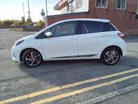 USED 2020 20 TOYOTA YARIS 1.5 VVT-i Y20 Bi-tone Hatchback 5dr Petrol Manual Euro 6 (111 ps) 