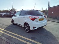 USED 2020 20 TOYOTA YARIS 1.5 VVT-i Y20 Bi-tone Hatchback 5dr Petrol Manual Euro 6 (111 ps) 