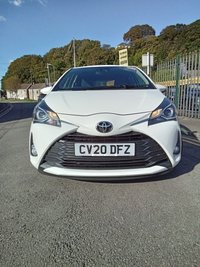 USED 2020 20 TOYOTA YARIS 1.5 VVT-i Y20 Bi-tone Hatchback 5dr Petrol Manual Euro 6 (111 ps) 