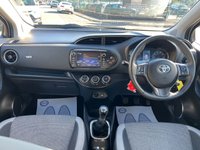USED 2020 20 TOYOTA YARIS 1.5 VVT-i Y20 Bi-tone Hatchback 5dr Petrol Manual Euro 6 (111 ps) 