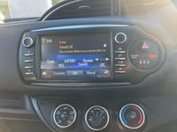 USED 2020 20 TOYOTA YARIS 1.5 VVT-i Y20 Bi-tone Hatchback 5dr Petrol Manual Euro 6 (111 ps) 