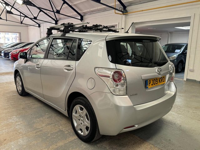 2009 Toyota Verso - Photo 9