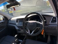 USED 2017 66 HYUNDAI TUCSON 1.7 CRDi Blue Drive SE SUV 5dr Diesel Manual Euro 6 (s/s) (116 ps) ULEZ+STUNNING+FSH+PS+HS+TOW BAR+CC