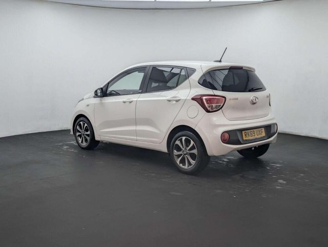 USED 2019 69 HYUNDAI I10 1.0 Play Hatchback 5dr Petrol Manual Euro 6 (67 ps) 7IN TOUCHSCREEN + CRUISE CONTROL CLICK & COLLECT/HOME DELIVERY