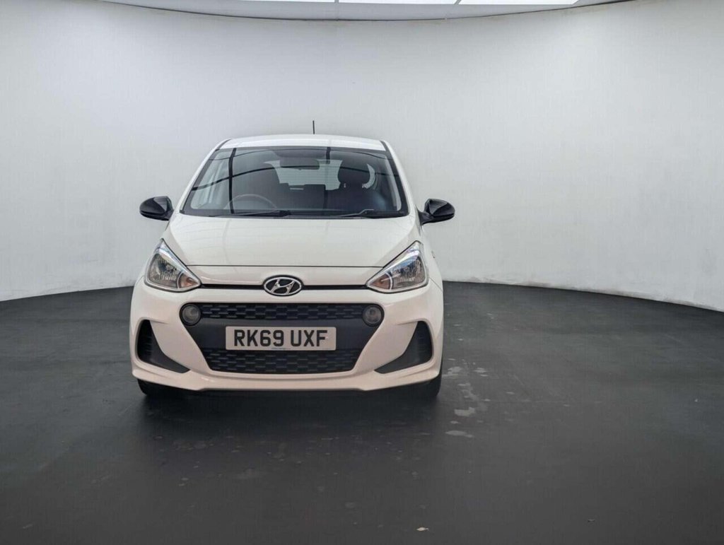 Used 2019 69 HYUNDAI I10 1.0 Play Hatchback 5dr Petrol Manual Euro 6 (67 ps) 7IN TOUCHSCREEN + CRUISE CONTROL CLICK & COLLECT/HOME DELIVERY