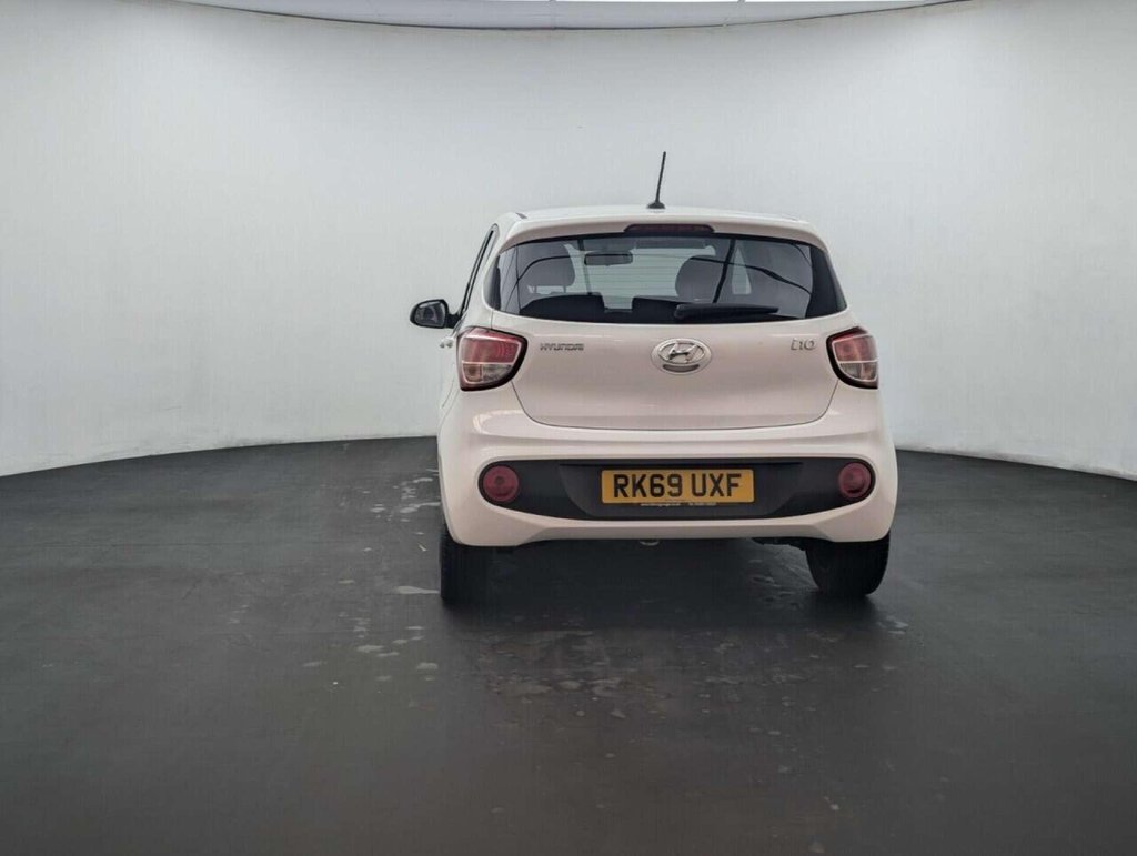 Used 2019 69 HYUNDAI I10 1.0 Play Hatchback 5dr Petrol Manual Euro 6 (67 ps) 7IN TOUCHSCREEN + CRUISE CONTROL CLICK & COLLECT/HOME DELIVERY