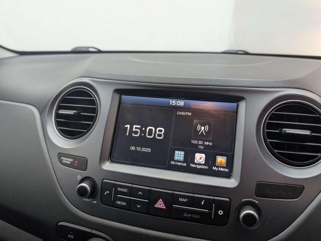 Used 2019 69 HYUNDAI I10 1.0 Play Hatchback 5dr Petrol Manual Euro 6 (67 ps) 7IN TOUCHSCREEN + CRUISE CONTROL CLICK & COLLECT/HOME DELIVERY