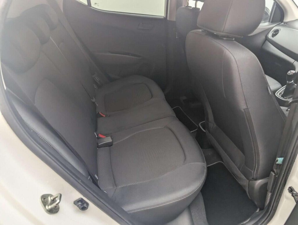Used 2019 69 HYUNDAI I10 1.0 Play Hatchback 5dr Petrol Manual Euro 6 (67 ps) 7IN TOUCHSCREEN + CRUISE CONTROL CLICK & COLLECT/HOME DELIVERY