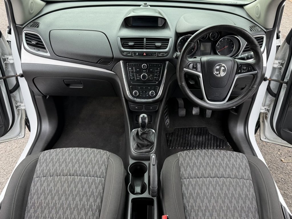 USED 2016 16 VAUXHALL MOKKA 1.4i Turbo Exclusiv SUV 5dr Petrol Manual 2WD Euro 6 (s/s) (140 ps) Parking Sensors, CD Player
