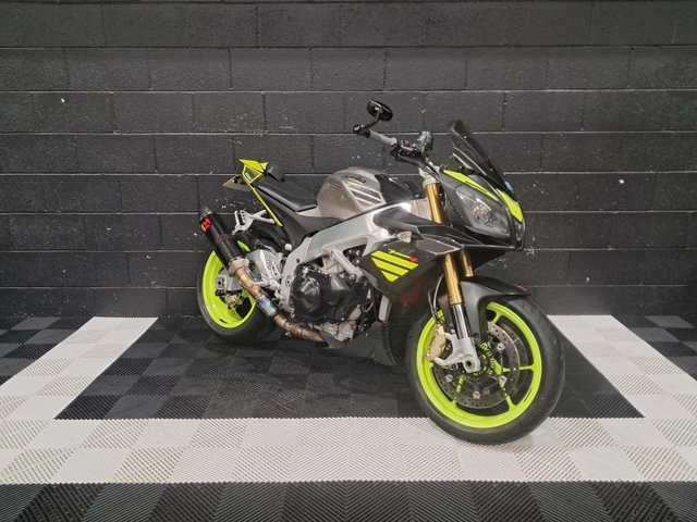 View our APRILIA TUONO 1000 V4
