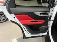 USED 2017 09 JAGUAR F-PACE 2.0 D240 R-Sport SUV 5dr Diesel Auto AWD Euro 6 (s/s) (240 ps) RED LEAHTER INTERIOR + D240 + PANORAMIC GLASS ROOF!