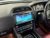 USED 2017 09 JAGUAR F-PACE 2.0 D240 R-Sport SUV 5dr Diesel Auto AWD Euro 6 (s/s) (240 ps) RED LEAHTER INTERIOR + D240 + PANORAMIC GLASS ROOF!